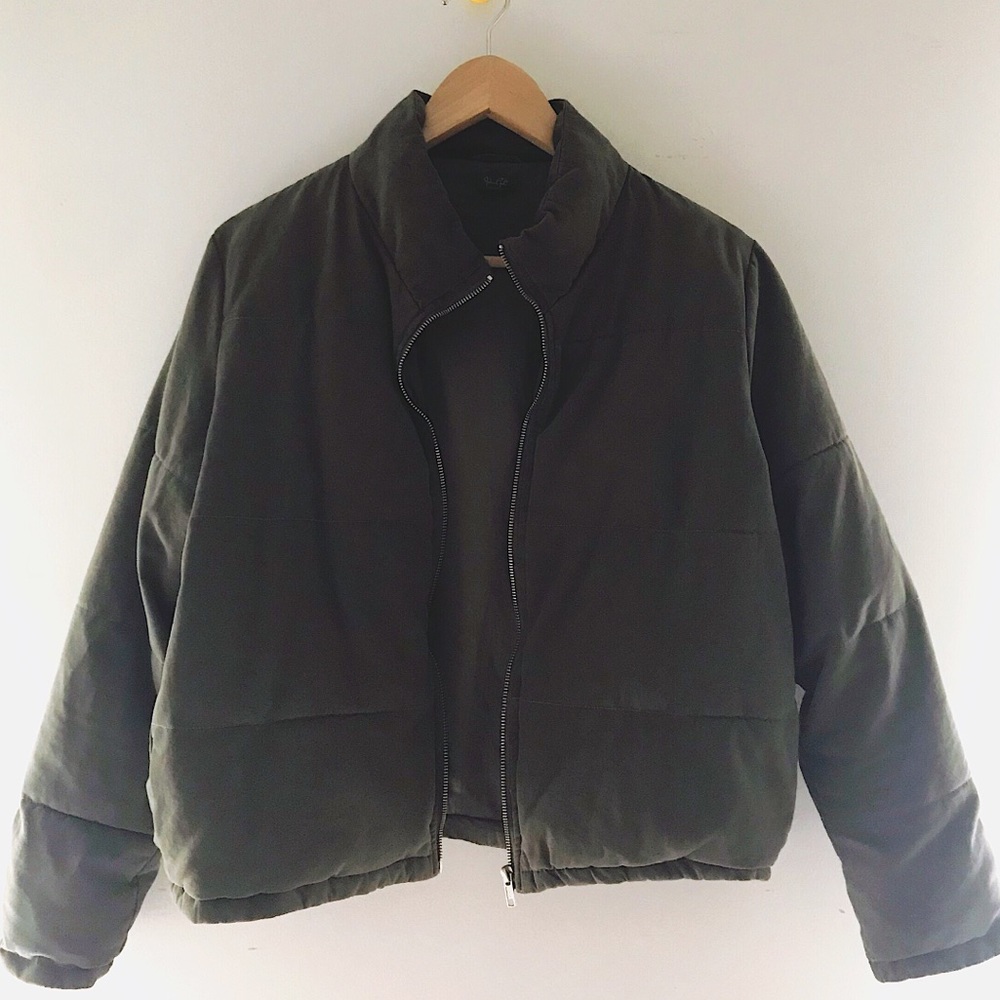 Brandy Melville Puffer Jacket